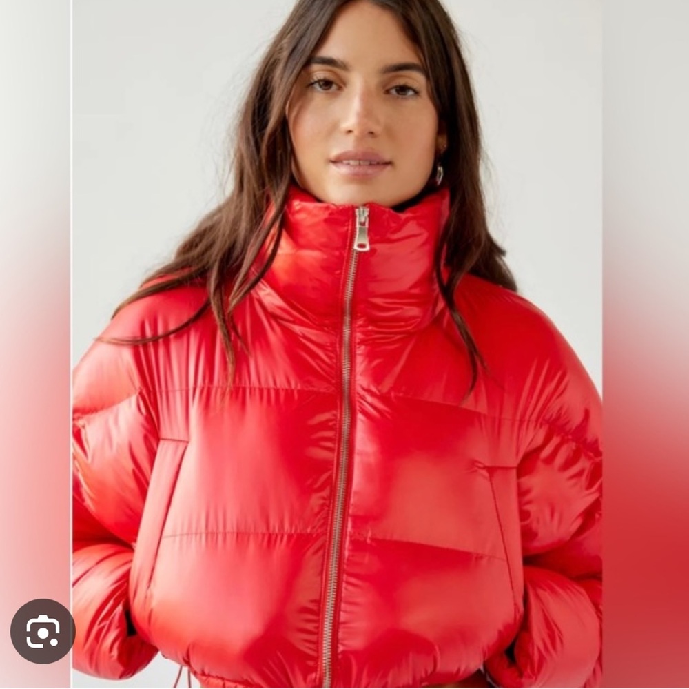 Red UO Cropped Puffer Jacket, Size: S